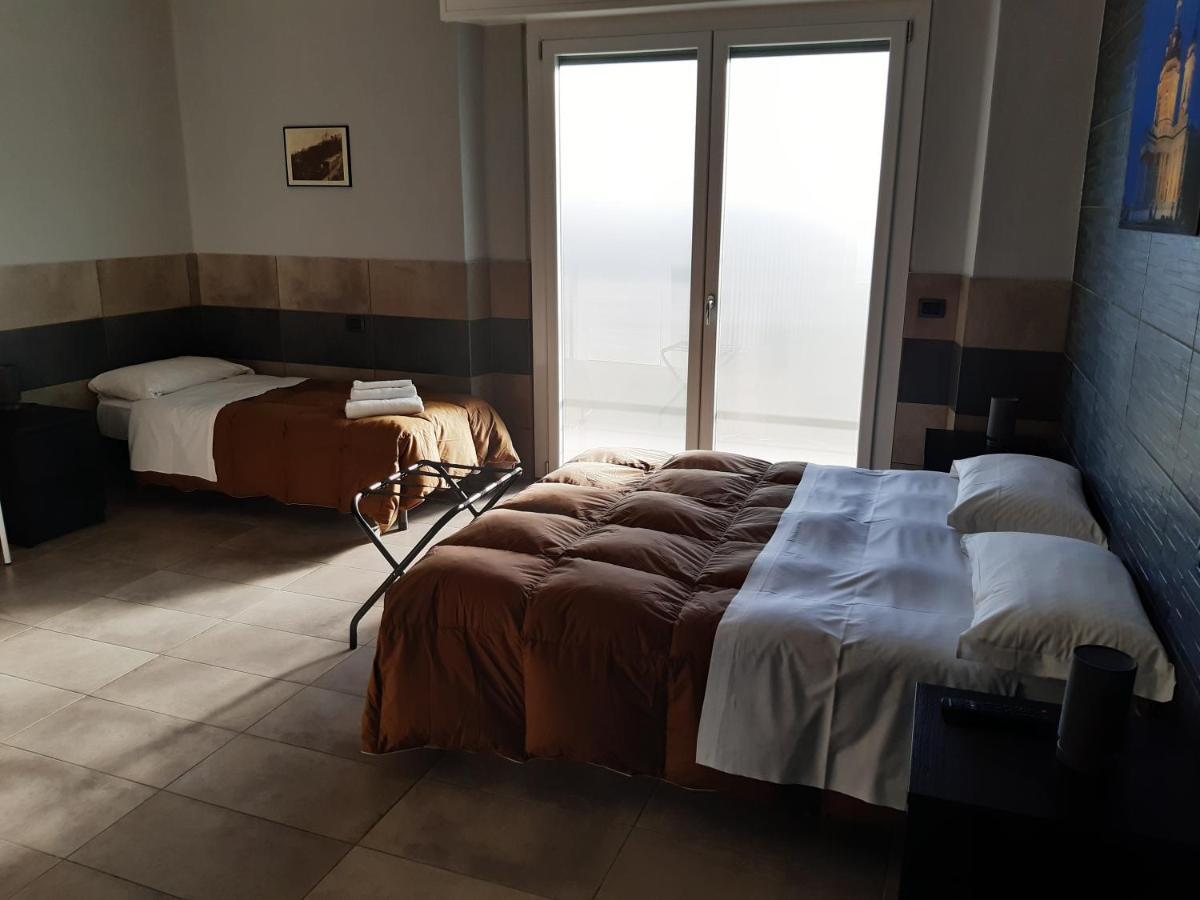 La Montrucca Camere Caselle Torinese Luaran gambar